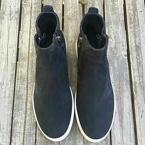 ecco fara zip bootie